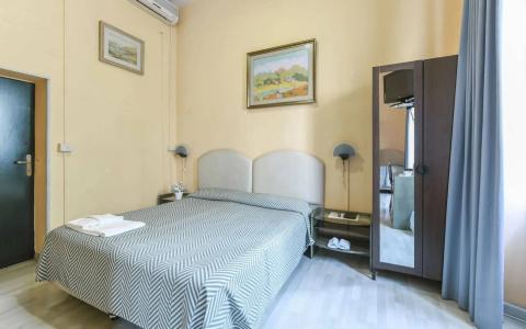a Roma San Pietro Best Bed - 7