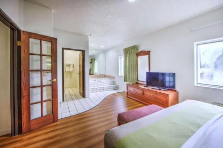 6-Dallas, TX - Northwest - 41