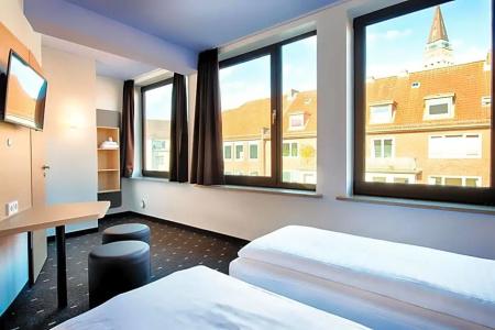 B&B Kiel-Holstenbrücke - 25