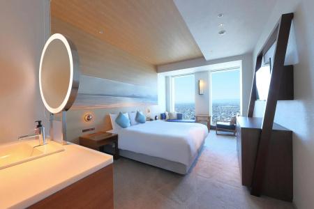 Nagoya Prince Sky Tower - 1