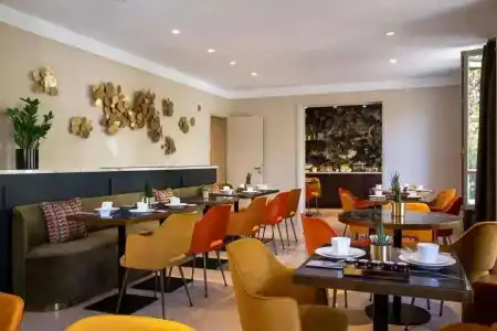 Hôtel Aiglon - 23