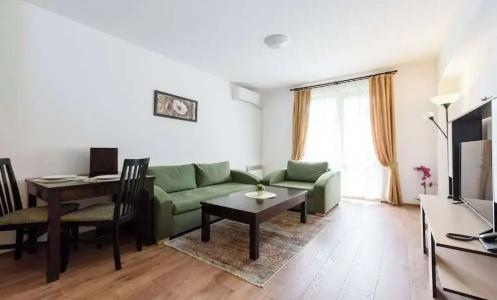 Grand Royale Apartment Complex & Spa - 43