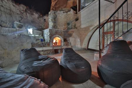 View Cave - 12