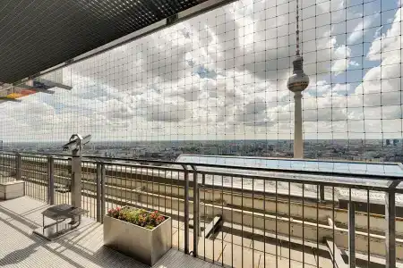 Park Inn by Radisson Berlin Alexanderplatz - 5