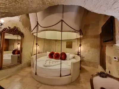 Elysion Cave Suites - 21