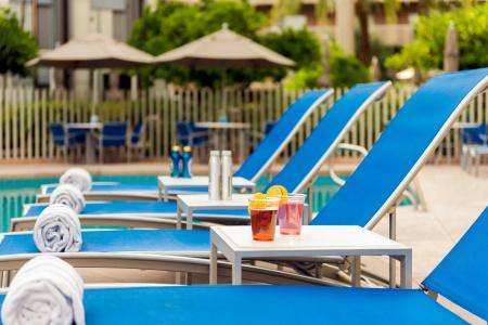 DoubleTree Suites by Hilton Phoenix - 17