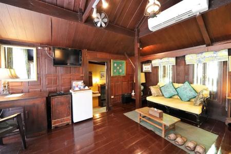 Ndol Streamside Thai Villas - 66