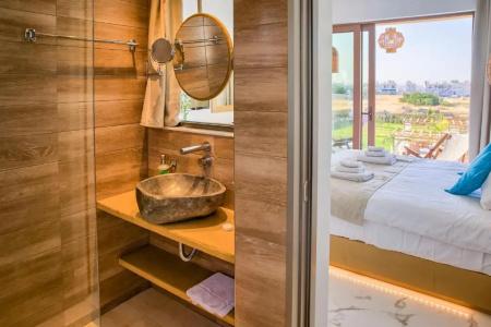 Alia Luxury Suites - 57