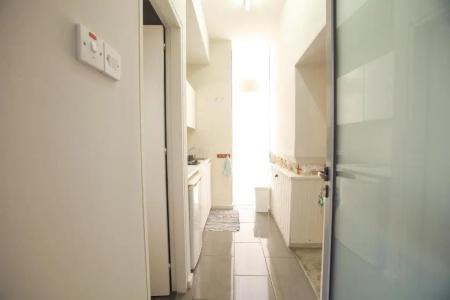 St. Lazaros Studios - 34