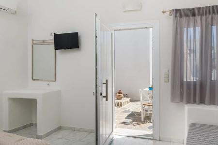 Livanios Studios - 23