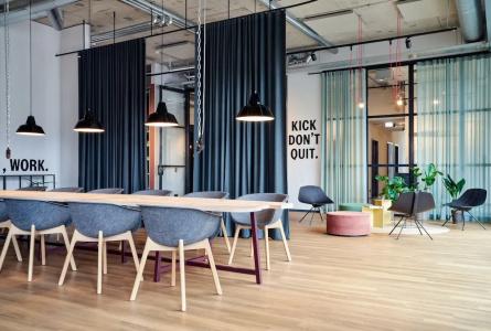Stayery Bielefeld Hauptbahnhof - 17