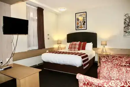Mariners Court - 54