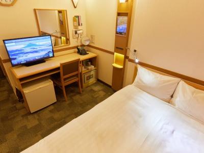 Toyoko Inn Osaka Tsutenkaku Mae - 8