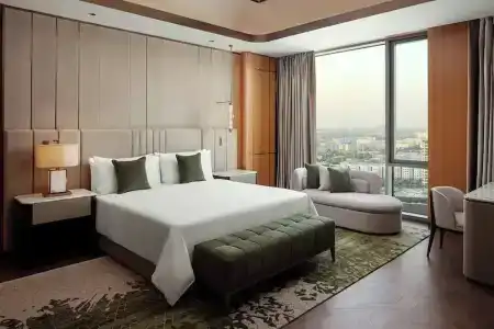 JW Marriott - 53