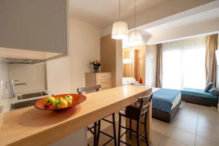Le Rose Suite - 124