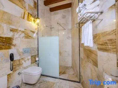 Pegas Cave Suites - 210