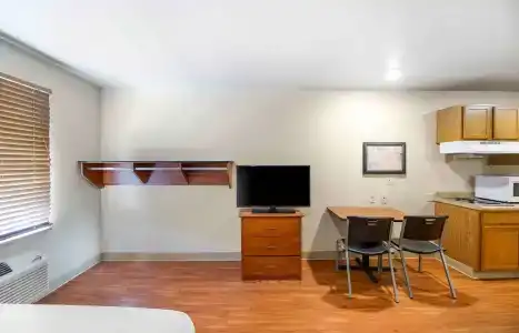 Extended Stay America Select Suites - - South - 4