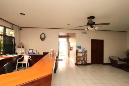Baan Busarin - 19