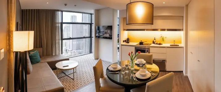 Fraser Suites - 111