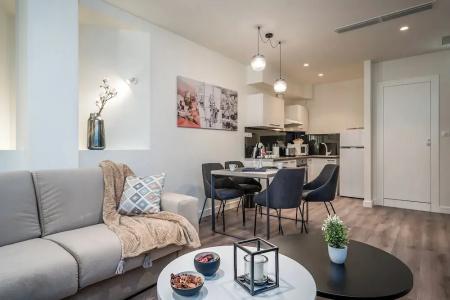 Urban Nest - Suites & - 68