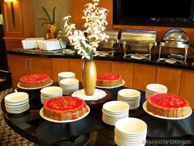 Hilton Garden Inn Las Colinas - 13