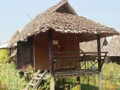Family Hut - 18