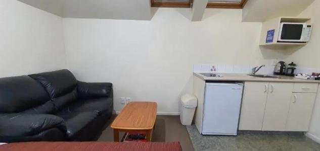 Rosewood Court - 96
