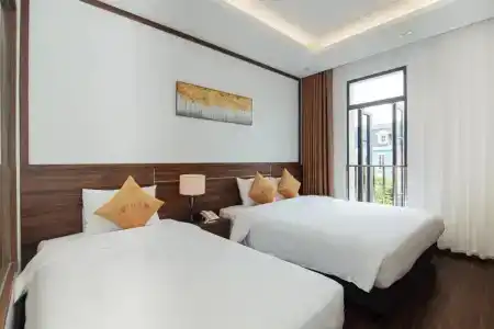 Jade Ha Long - 14