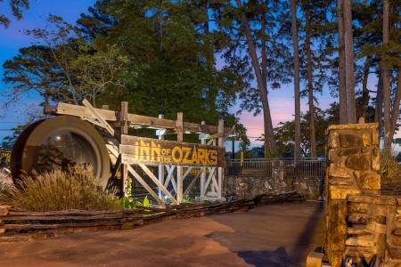 Best Western Inn of the Ozarks - 24