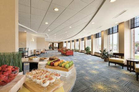 Hilton Garden Inn - 34