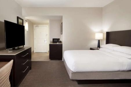 Hilton Scotts Valley - 76