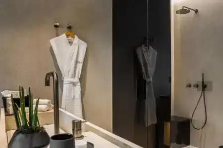 Canale & Suites - 121