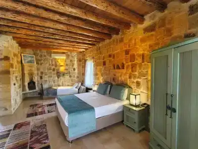 Acropolis Cave Suite - 71