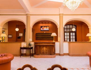Royal Victoria - 1