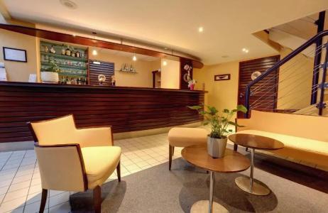Hôtel Restaurant l'Hirondelle - 78