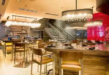 Metropolitan at The 9, Autograph Collection - 16