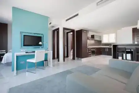 Mercure Algeciras - 100