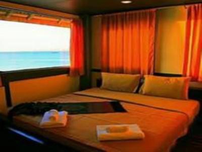 Horizon Bungalows Restaurant and Bar - 3