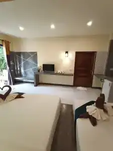 Lanta Pearl Beach Resort - 68