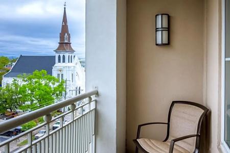 Courtyard by Marriott Charleston Historic District - 68