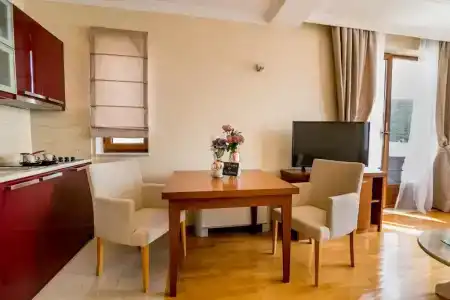 Hedera Residences - Kumbor - 57