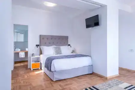 Shapes Luxury Suites - 80
