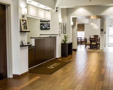 Sleep Inn & Suites -Eisenhower Boulevard - 10
