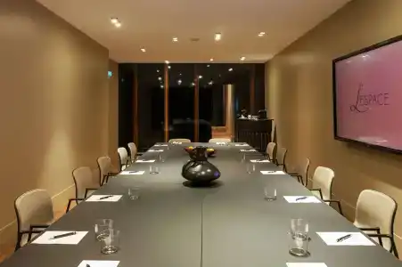 L'Hôtel - 16