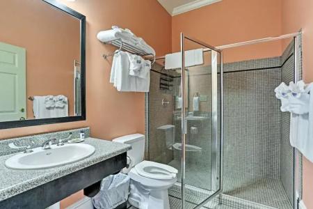 Fort Conde Inn - - 125
