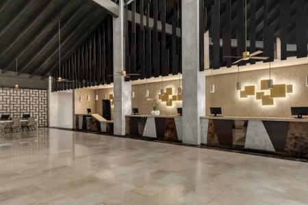 Grand Palladium Palace Resort Spa & Casino - 1