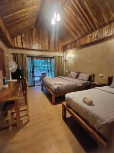 Phayam Coconut Beach Resort - 33