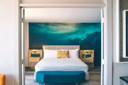 Waikiki Beachcomber by Outrigger - 130