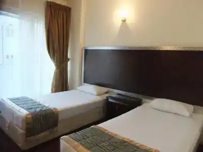 Royal Plaza - 5