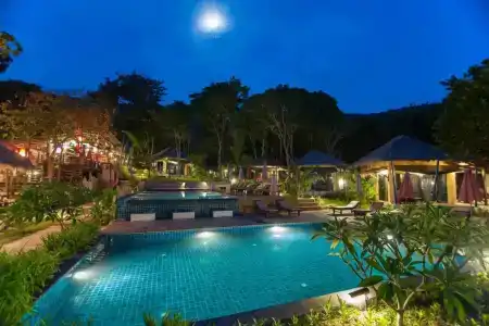 LaLaanta Hideaway Resort - 4